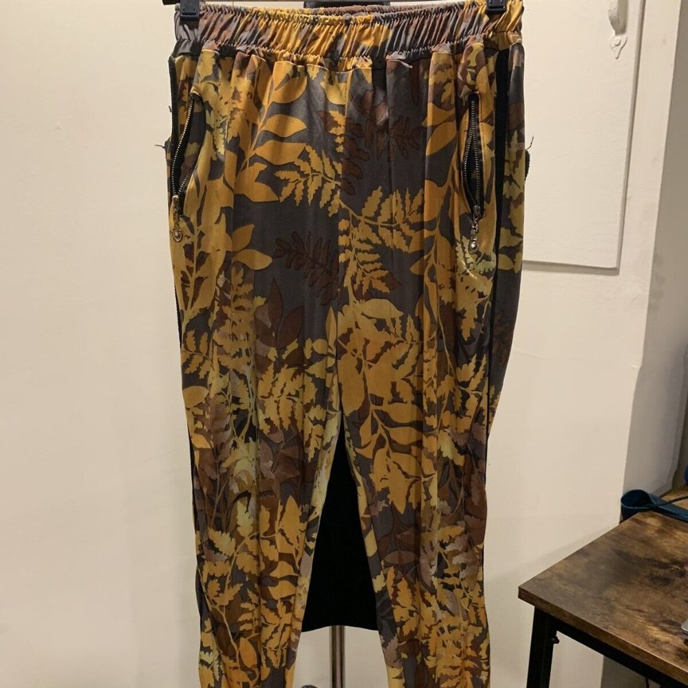 Yelete women’s pants size L